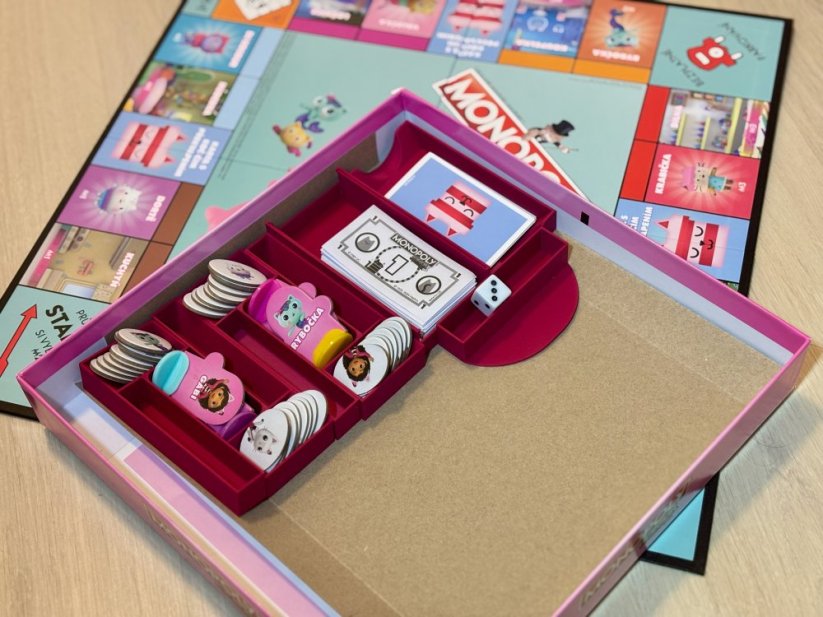 Insert organizér pro Monopoly Junior – Gábinin kouzelný domek (Gabby's Dollhouse)